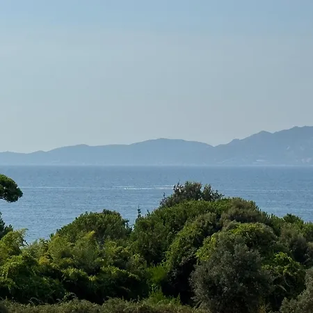 La Bella Vista Di Civita De アパート *
