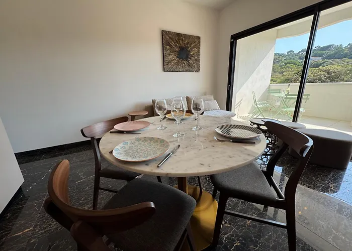 아파트 La Bella Vista Di Civita De *