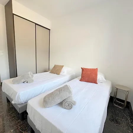 La Belle Civita De *